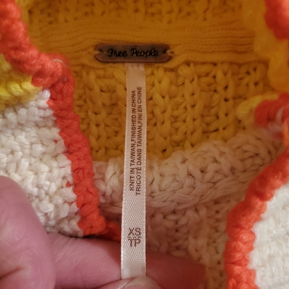 Free People Yellow Orange Cropped Sweater XS - Picture 3 of 7